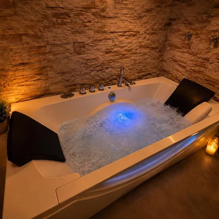 Apartamento Vip Wellness Oase Mit 3zi Sauna Whirlpool Und Vielem Mehr *