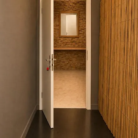 Vip Wellness Oase Mit 3zi Sauna Whirlpool Und Vielem Mehr